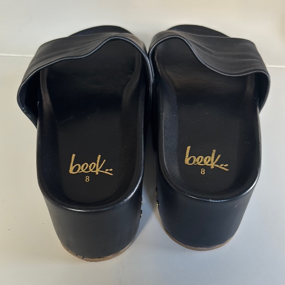 Beek Black Mules Sleek Slip-On Design